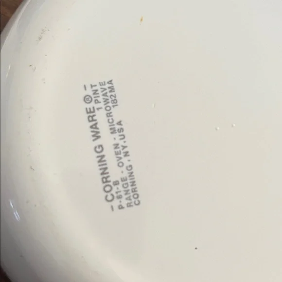 Corningware White Ceramic Saucepan Set with Pour Spout - Picture 7 of 13